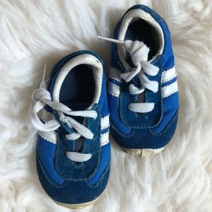 vintage baby tennis shoes with stripes